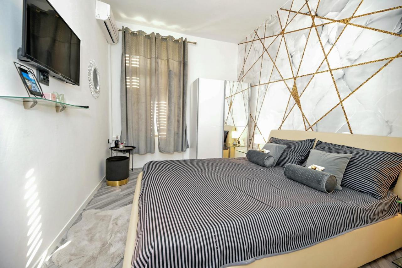 Luxury Apartment Laura Задар Екстер'єр фото